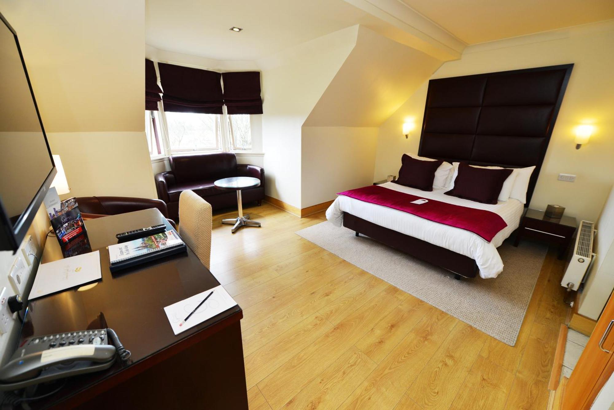 Glynhill Hotel & Spa Near Glasgow Airport, Glasgow